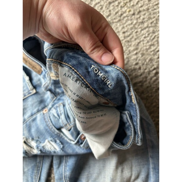 American Eagle Blue Distressed Next Level Stretch Tomgirl Jeans Women’s 0 - Picture 5 of 6